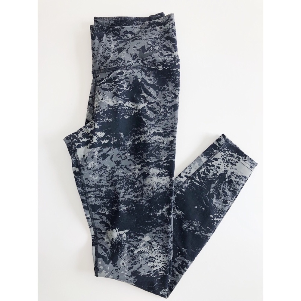 ⚡️SALE⚡️NWOT Nike Dri Fit Full Tights Leggings